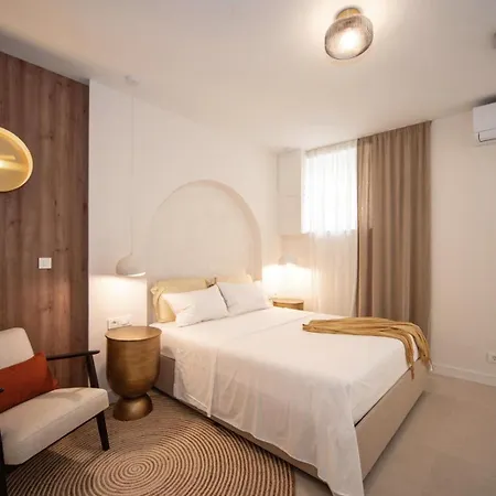 Petite Haven شقة سبليت