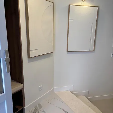 Petite Haven * سبليت