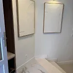 Petite Haven * Split